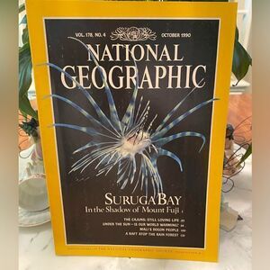 National Geographic Magazine October 1990